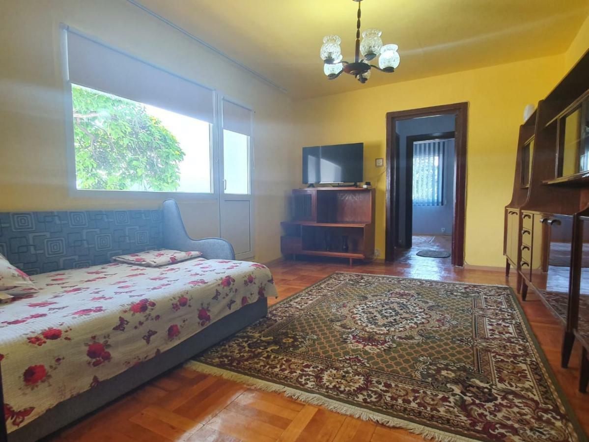Apartament Denis Lejlighed Orşova Eksteriør billede